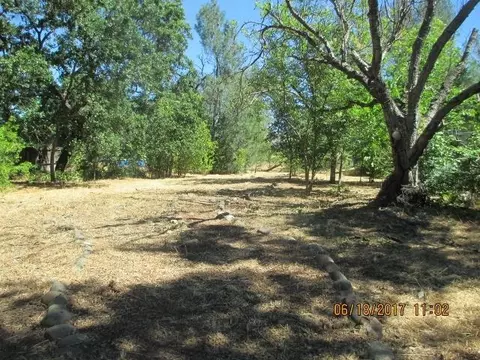 3282 Sacramento Dr, Redding, CA 96001 photo 14