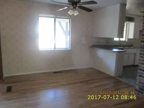 3282 Sacramento Dr, Redding, CA 96001 photo 8