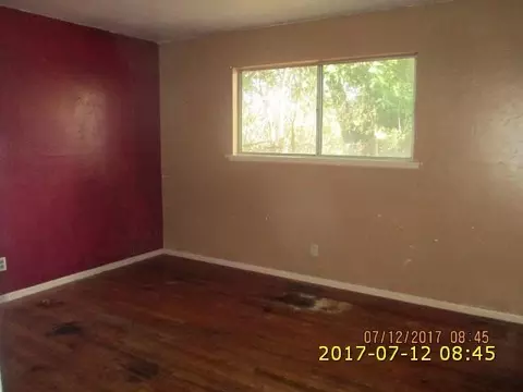 3282 Sacramento Dr, Redding, CA 96001 photo 6