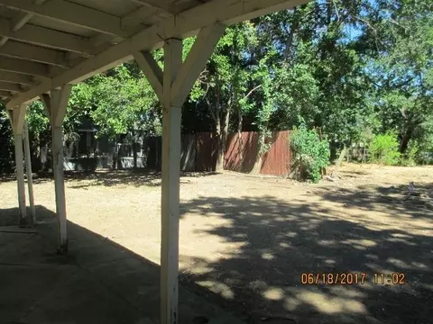 3282 Sacramento Dr, Redding, CA 96001 photo 11