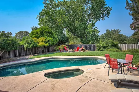 438 Woodcliff Dr, Redding, CA 96003 photo 54