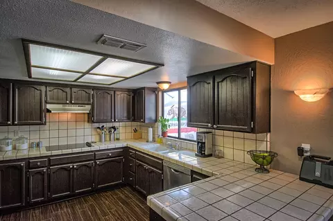 438 Woodcliff Dr, Redding, CA 96003 photo 25
