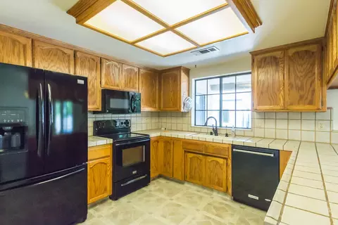 346 Woodhill Dr, Redding, CA 96003 photo 9