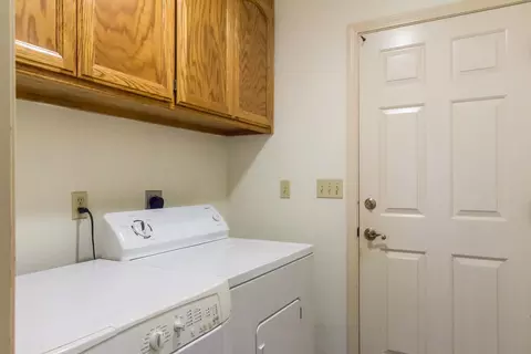 346 Woodhill Dr, Redding, CA 96003 photo 8