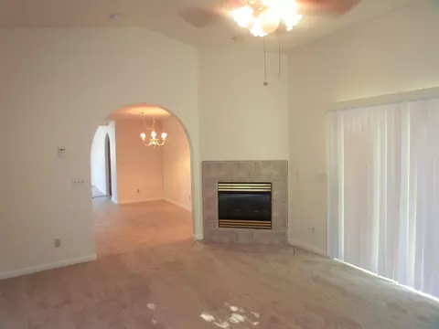 2271 Wicklow, Redding, CA 96001 photo 7