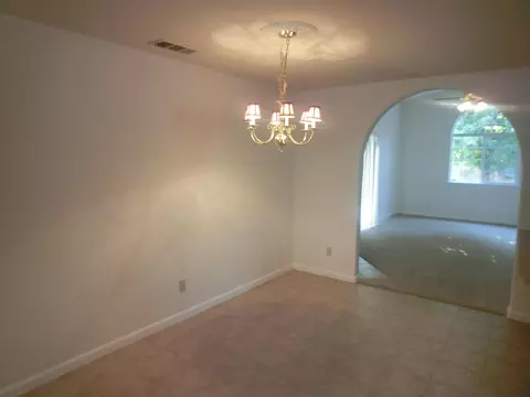 2271 Wicklow, Redding, CA 96001 photo 5
