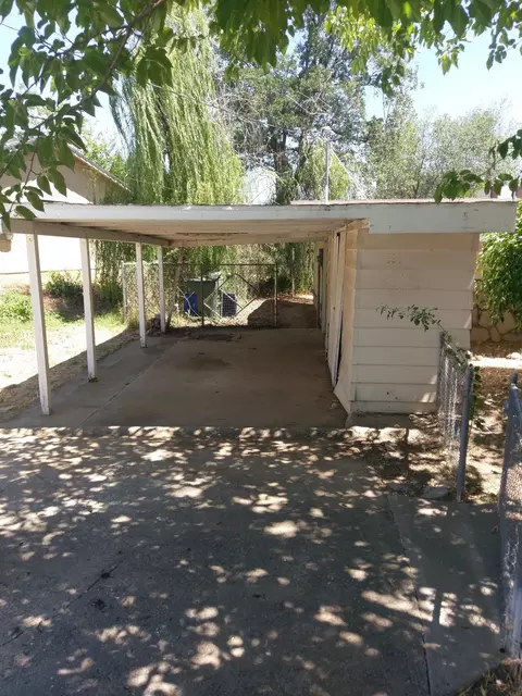 697 Ridge Rd, Redding, CA 96003 photo 11