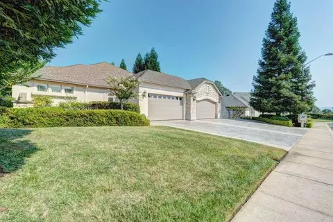 2255 Dream St, Redding, CA 96001 photo 8