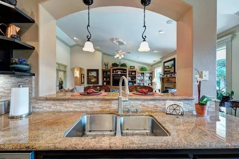 2255 Dream St, Redding, CA 96001 photo 23