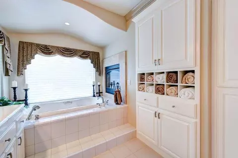 2255 Dream St, Redding, CA 96001 photo 13