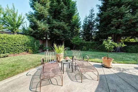 2255 Dream St, Redding, CA 96001 photo 12