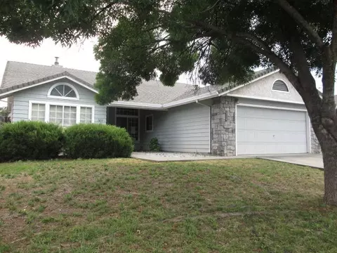 1857 Yahi Ln, Redding, CA 96002 photo 1