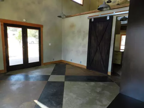 6280 Oasis Rd, Redding, CA 96003 photo 8