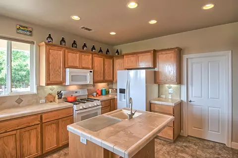 4031 Sunglow Dr, Redding, CA 96001 photo 13