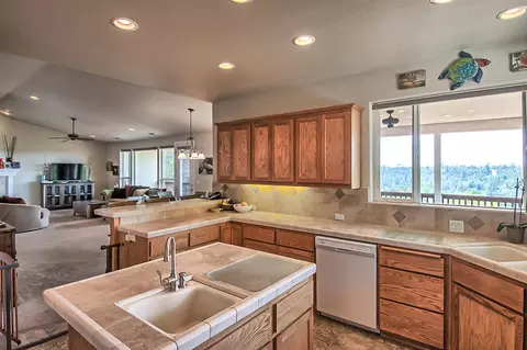 4031 Sunglow Dr, Redding, CA 96001 photo 15