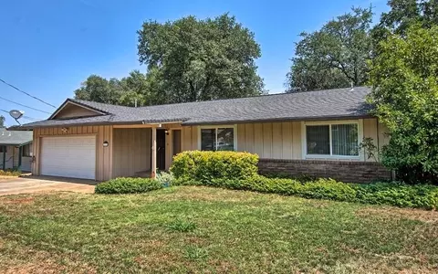 3929 Alma Ave, Redding, CA 96002 photo 2