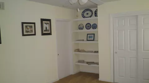 1975 Vega St, Redding, CA 96002 photo 7