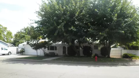 1975 Vega St, Redding, CA 96002 photo 57