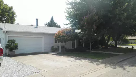 1975 Vega St, Redding, CA 96002 photo 59