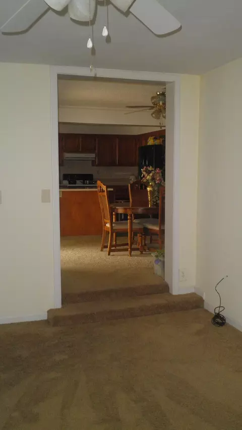 1975 Vega St, Redding, CA 96002 photo 8