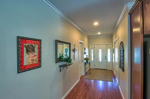 5553 Trish Ct, Redding, CA 96003 photo 9