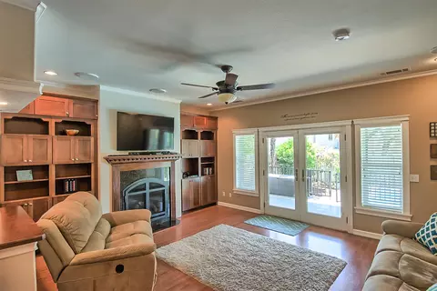 5553 Trish Ct, Redding, CA 96003 photo 13