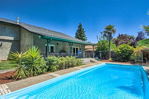 5553 Trish Ct, Redding, CA 96003 photo 7