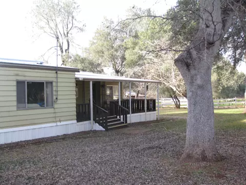 21129 Rae Ln, Redding, CA 96003 photo 2