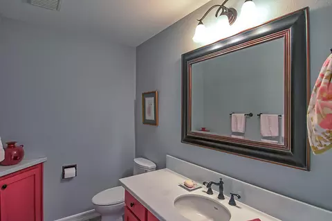 8056 Sawwood Ct, Redding, CA 96001 photo 18