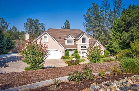 8056 Sawwood Ct, Redding, CA 96001 photo 40