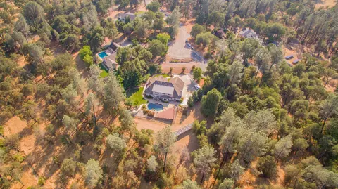 8056 Sawwood Ct, Redding, CA 96001 photo 45