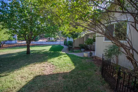 9349 Placer Rd, Redding, CA 96001 photo 12