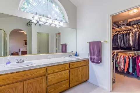 4312 Wild Lilac Ct, Redding, CA 96001 photo 8