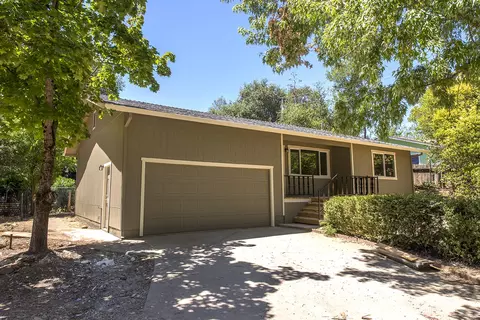 12678 Lake Blvd, Redding, CA 96003 photo 2