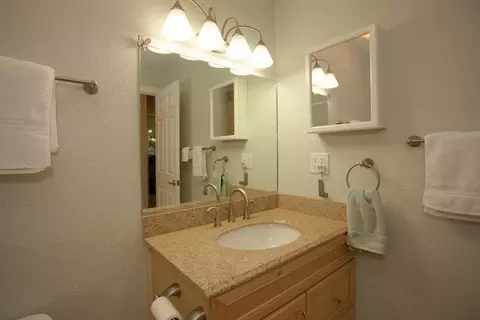 2570 Rosebud Ln, Redding, CA 96002 photo 24