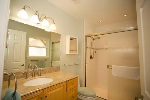 2570 Rosebud Ln, Redding, CA 96002 photo 19