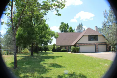 15801 Horseless Carriage Dr, Redding, CA 96001 photo 1