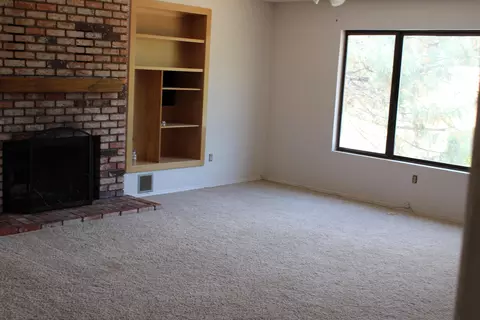 15801 Horseless Carriage Dr, Redding, CA 96001 photo 9