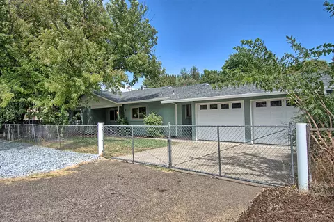13544 Crystal St, Red Bluff, CA 96080 photo 1