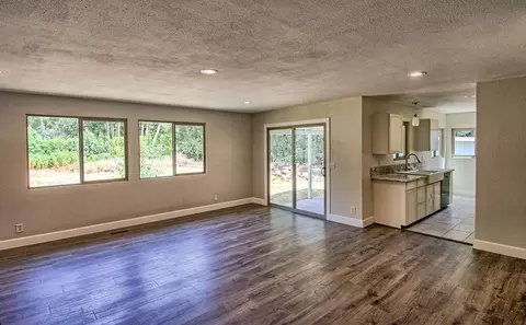 13544 Crystal St, Red Bluff, CA 96080 photo 8