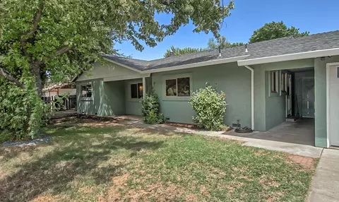 13544 Crystal St, Red Bluff, CA 96080 photo 3