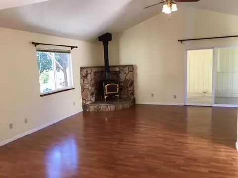 9923 Salmon Creek Rd, Redding, CA 96003 photo 10