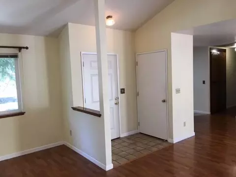 9923 Salmon Creek Rd, Redding, CA 96003 photo 7