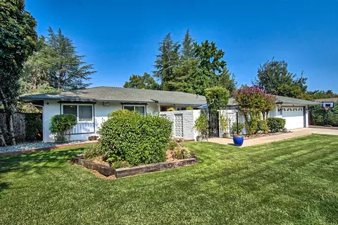 4976 Alta Rico Dr, Redding, CA 96002 photo 1