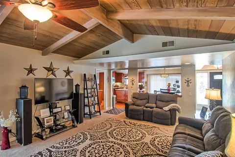 4976 Alta Rico Dr, Redding, CA 96002 photo 9