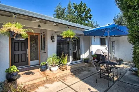 4976 Alta Rico Dr, Redding, CA 96002 photo 4