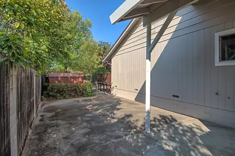 2458 Annette Dr, Redding, CA 96001 photo 43