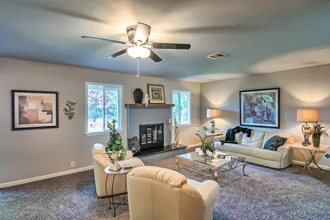2458 Annette Dr, Redding, CA 96001 photo 10
