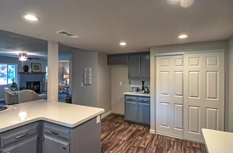 2458 Annette Dr, Redding, CA 96001 photo 15