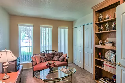 6091 Gleneagles Ct, Redding, CA 96003 photo 10